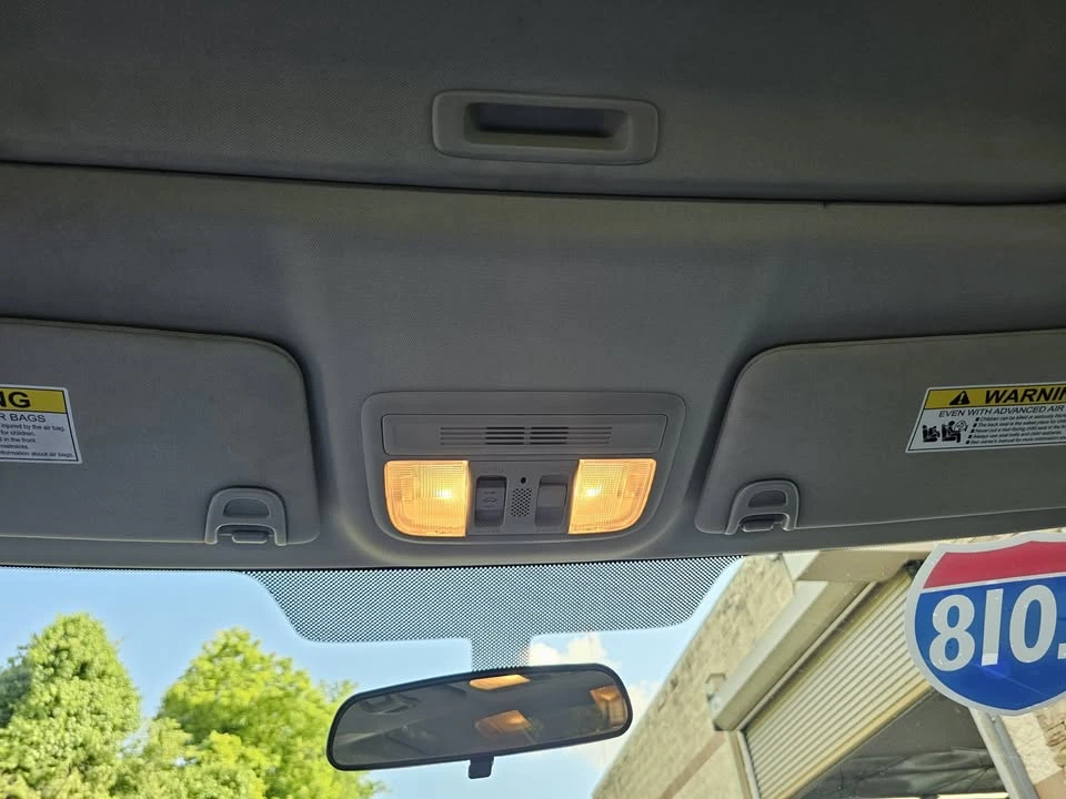 2018 Honda Civic 10th Gen - Image 9 of 16