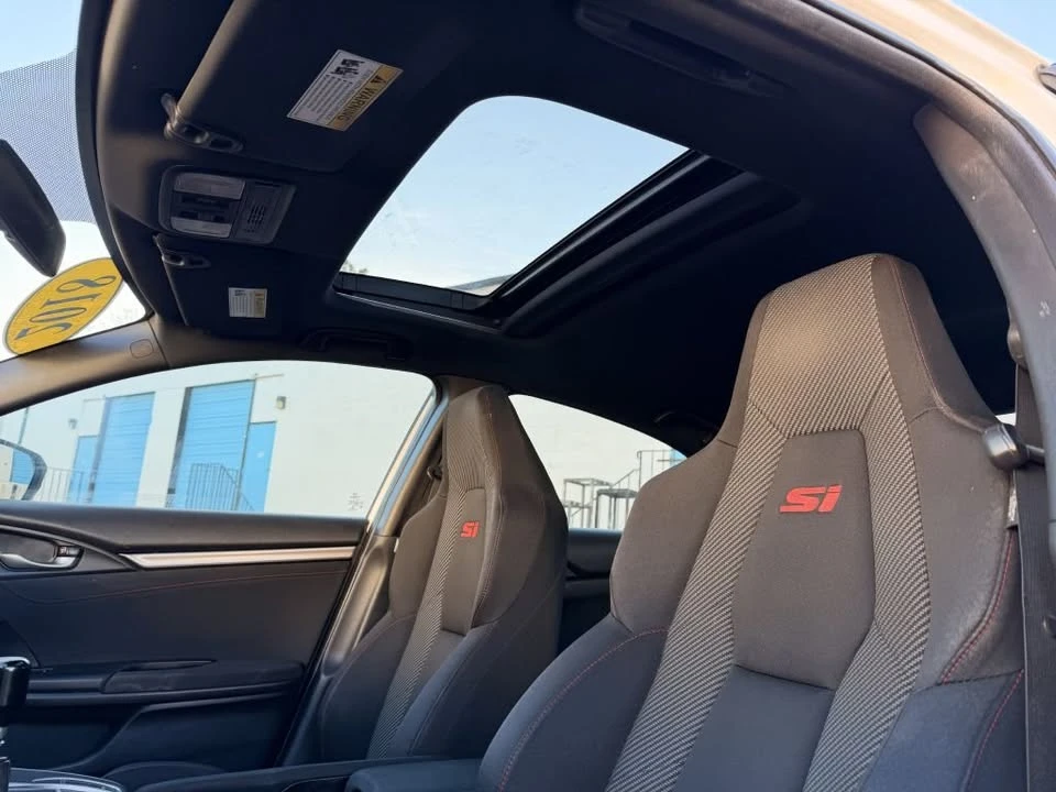 2018 Honda Civic 10th Gen - Image 16 of 20