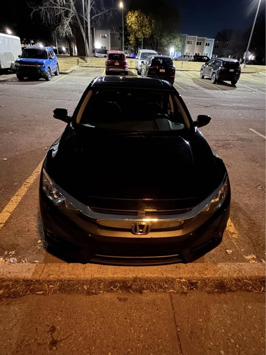 2018 Honda Civic 10th Gen - Image 6 of 14
