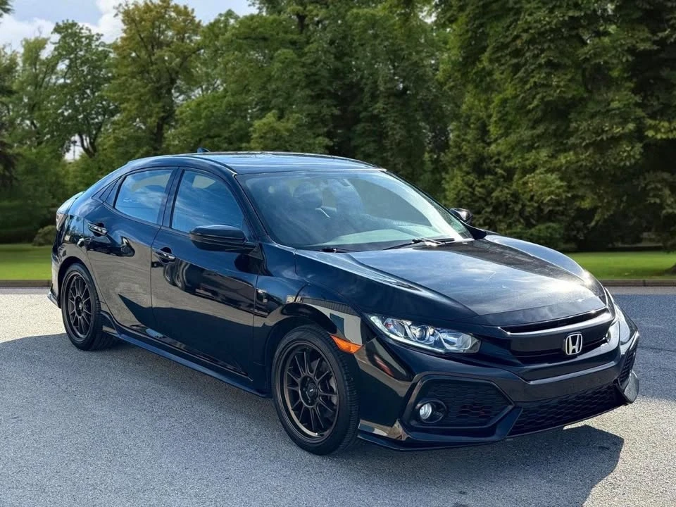2018 Honda Civic 10th Gen - Image 5 of 18