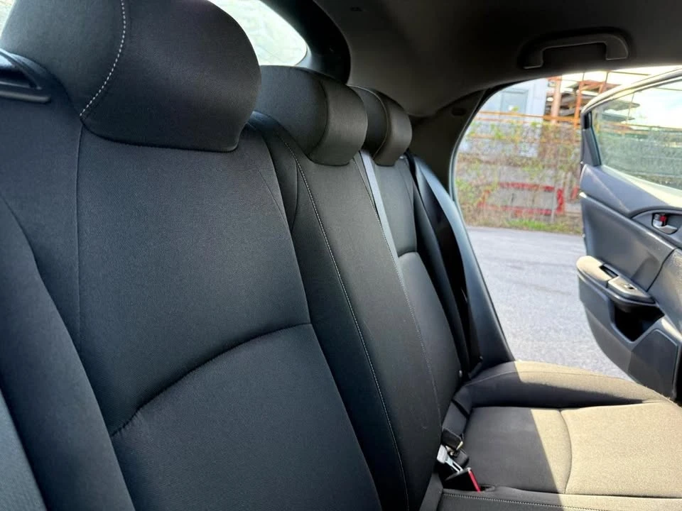 2018 Honda Civic 10th Gen - Image 17 of 18