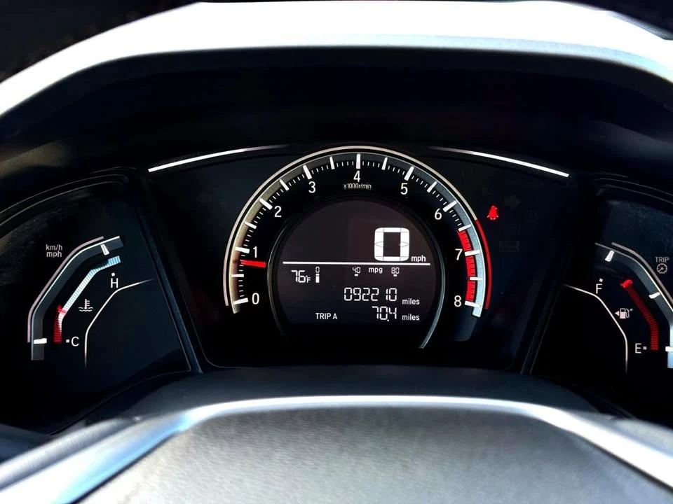 2018 Honda Civic 10th Gen - Image 12 of 18