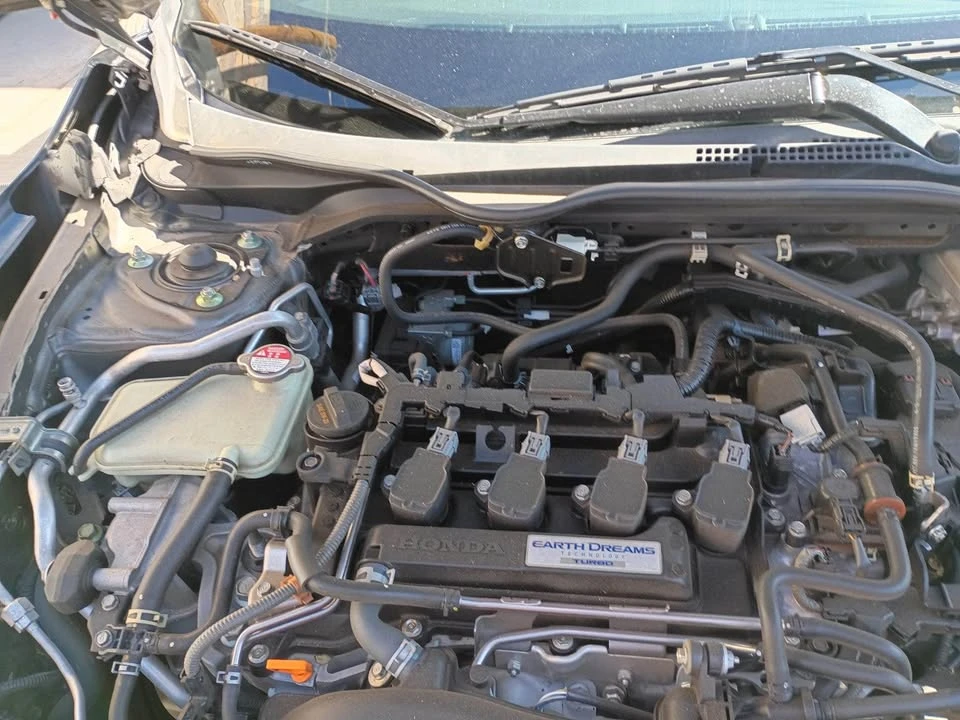 2018 Honda Civic 10th Gen - Image 5 of 9