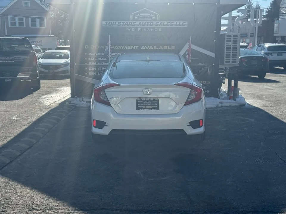 2018 Honda Civic 10th Gen - Image 3 of 15