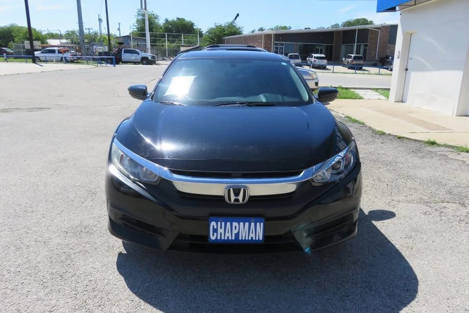 2018 Honda Civic 10th Gen - Image 8 of 17