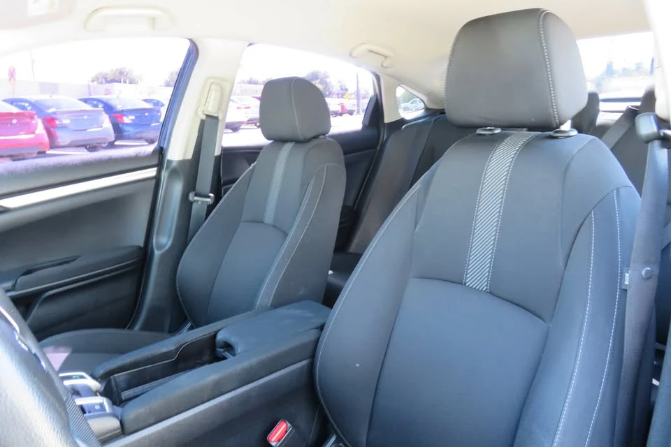 2018 Honda Civic 10th Gen - Image 15 of 17