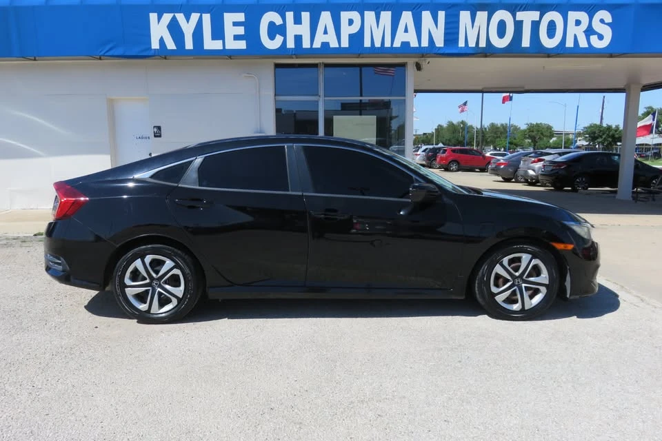 2018 Honda Civic 10th Gen - Image 6 of 17