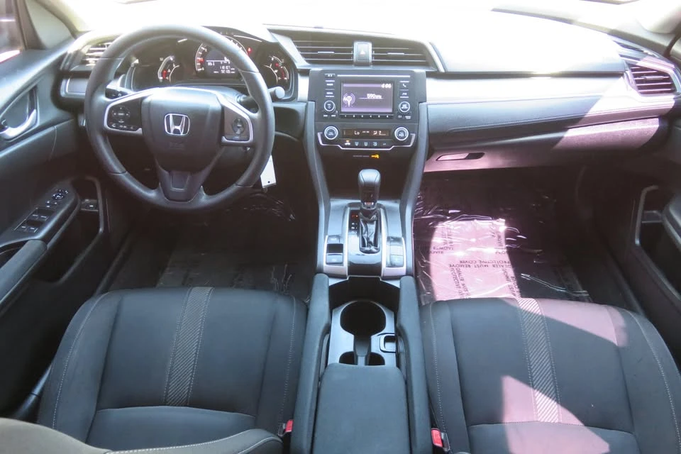 2018 Honda Civic 10th Gen - Image 9 of 17