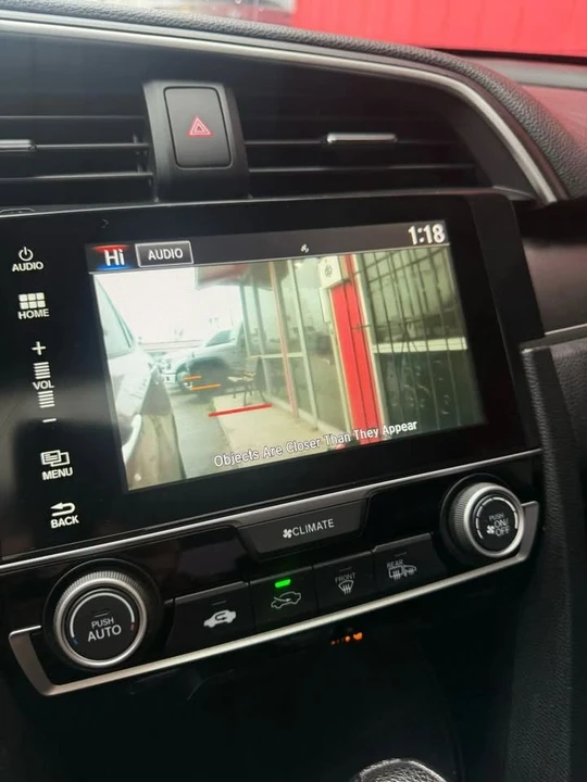 2018 Honda Civic 10th Gen - Image 8 of 12