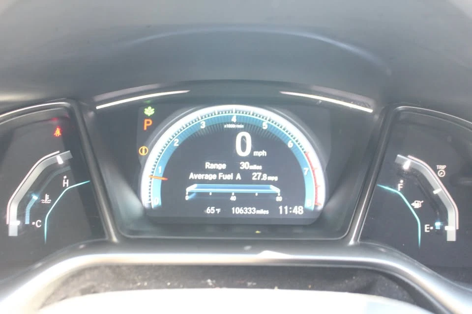 2018 Honda Civic 10th Gen - Image 13 of 19