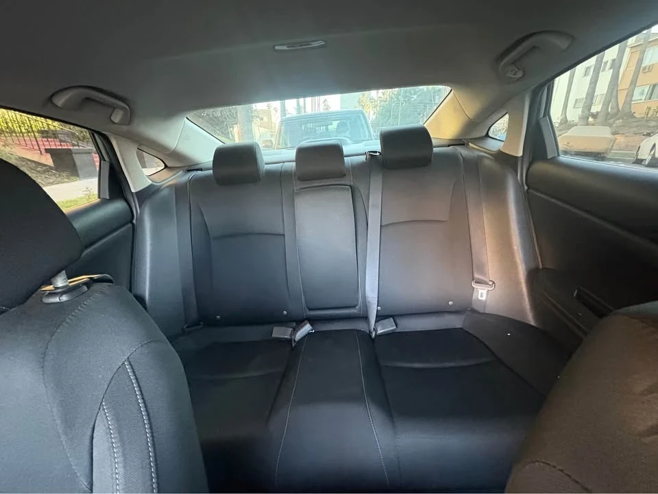 2018 Honda Civic 10th Gen - Image 5 of 7