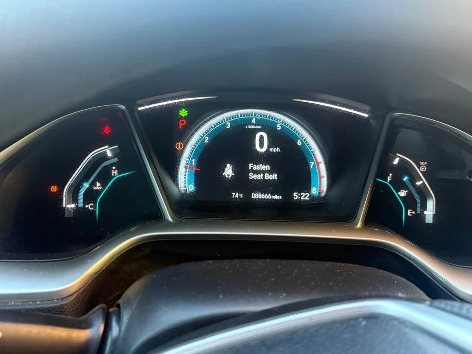 2018 Honda Civic 10th Gen - Image 6 of 7