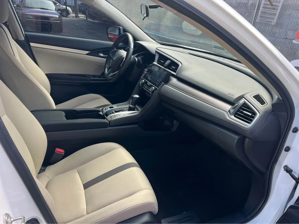 2018 Honda Civic 10th Gen - Image 4 of 13