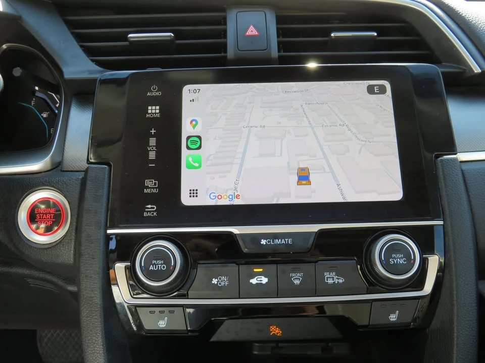 2018 Honda Civic 10th Gen - Image 12 of 20