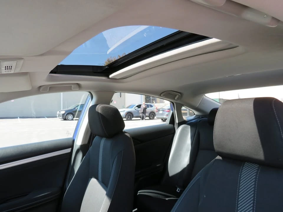 2018 Honda Civic 10th Gen - Image 8 of 20