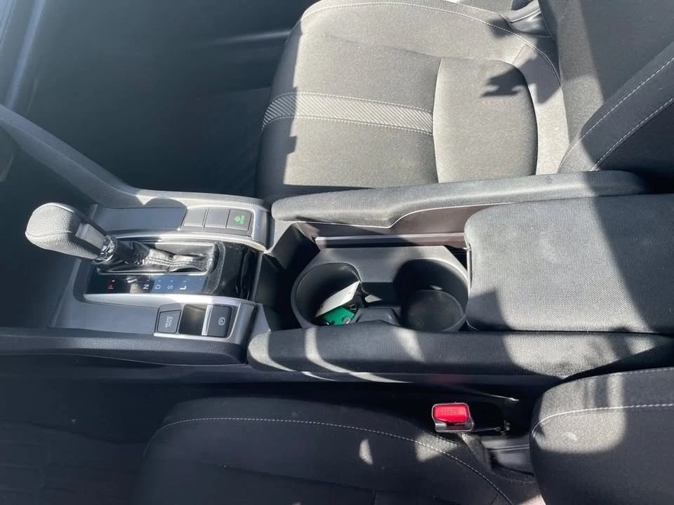 2018 Honda Civic 10th Gen - Image 15 of 19
