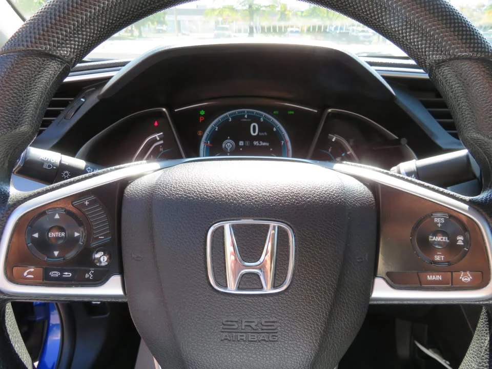 2018 Honda Civic 10th Gen - Image 10 of 20