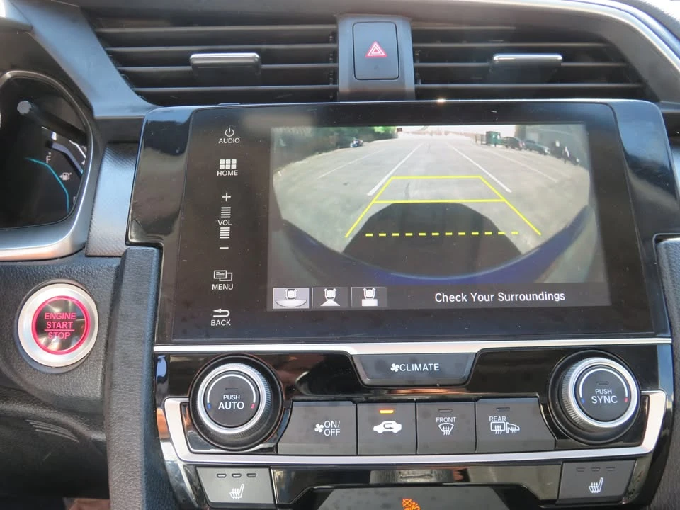 2018 Honda Civic 10th Gen - Image 13 of 20