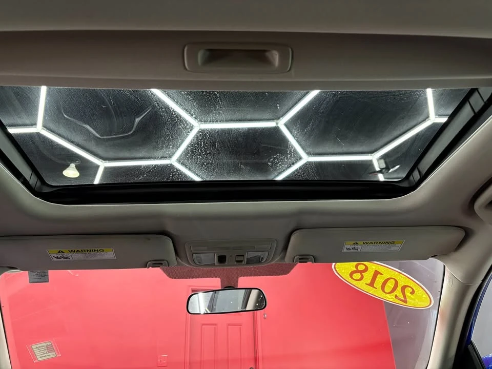 2018 Honda Civic 10th Gen - Image 10 of 20