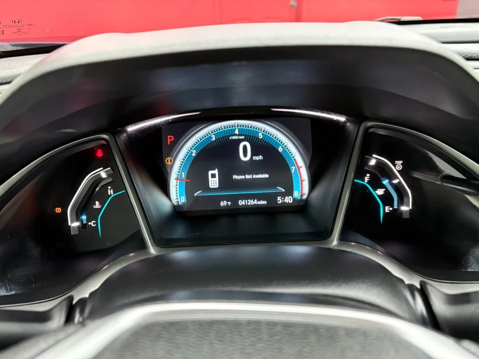 2018 Honda Civic 10th Gen - Image 16 of 20