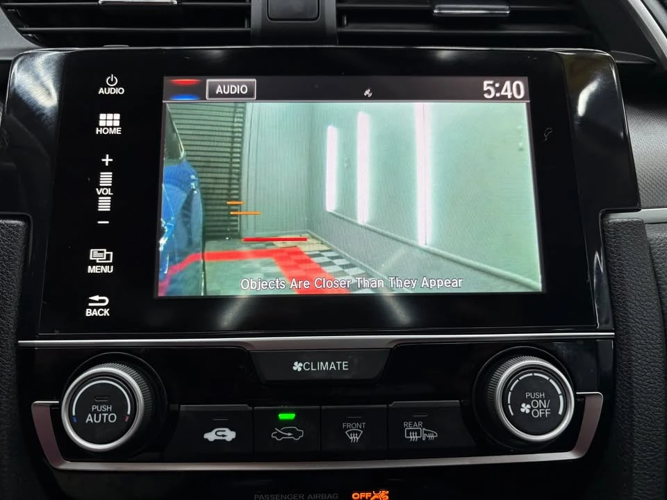 2018 Honda Civic 10th Gen - Image 15 of 20