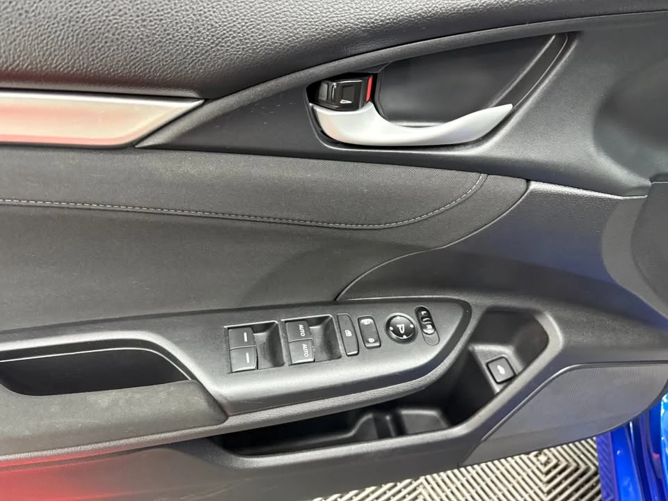 2018 Honda Civic 10th Gen - Image 7 of 20