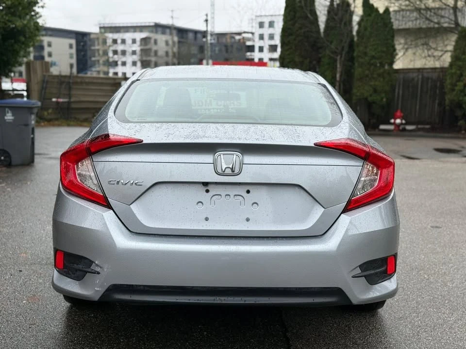 2018 Honda Civic 10th Gen - Image 4 of 13