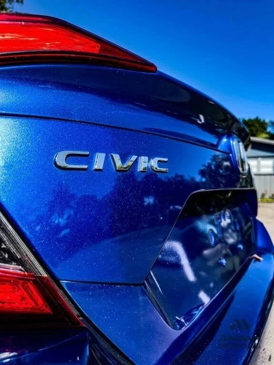2018 Honda Civic 10th Gen - Image 12 of 19