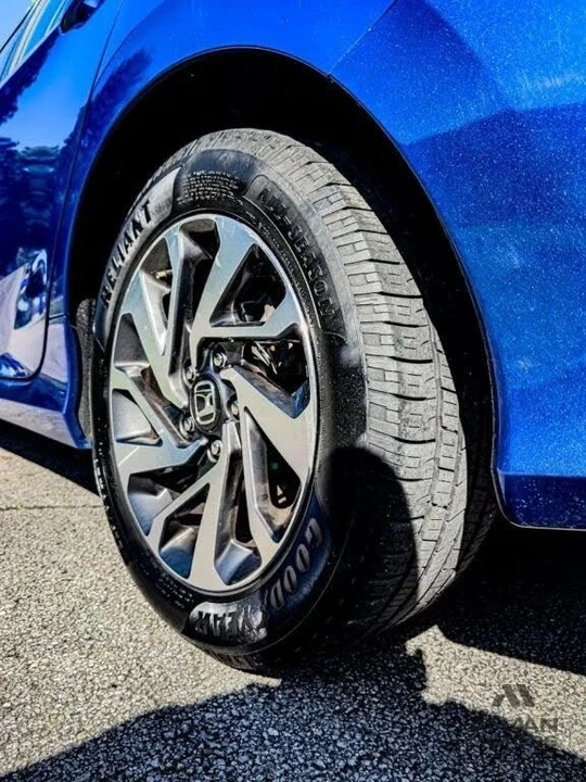 2018 Honda Civic 10th Gen - Image 18 of 19