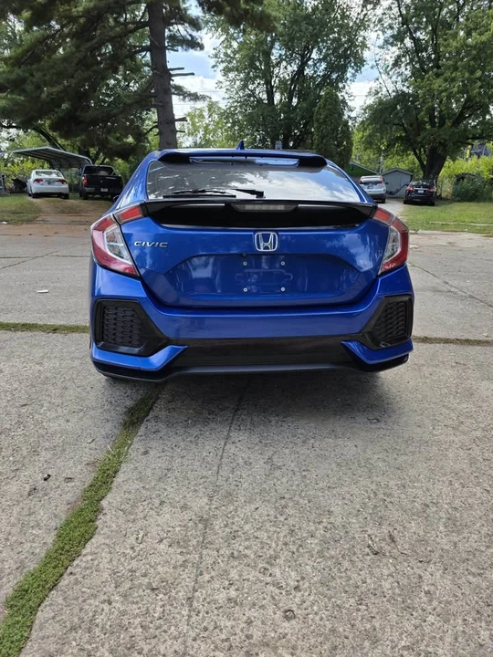 2018 Honda Civic 10th Gen - Image 11 of 16