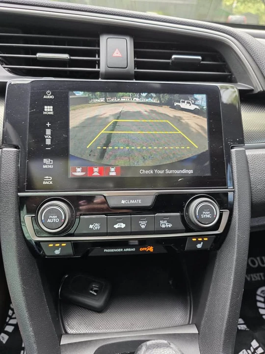 2018 Honda Civic 10th Gen - Image 5 of 16