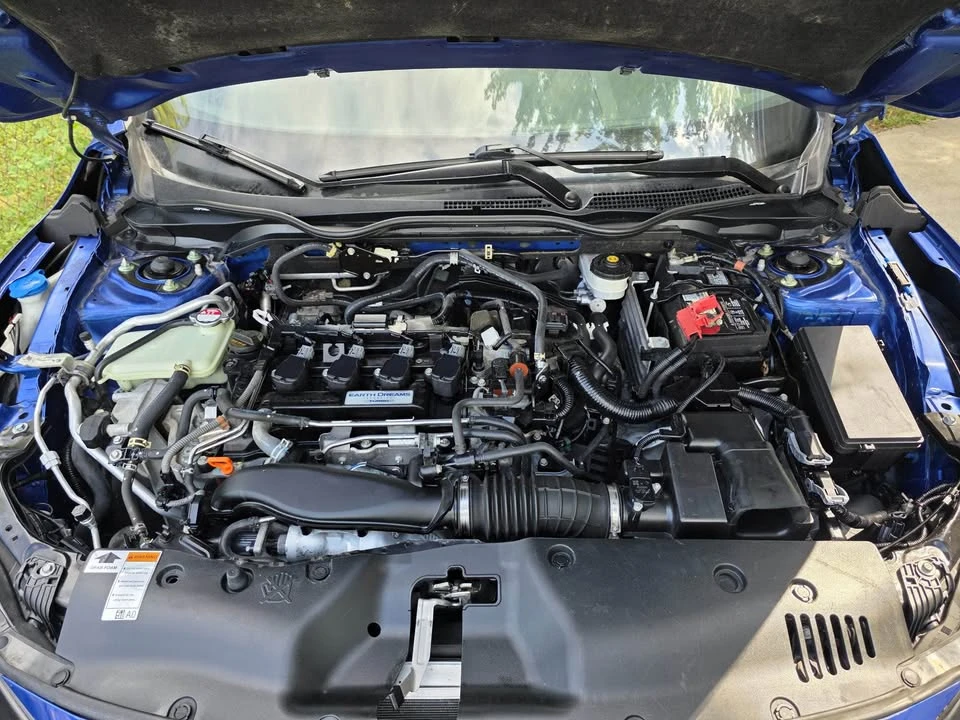 2018 Honda Civic 10th Gen - Image 3 of 16