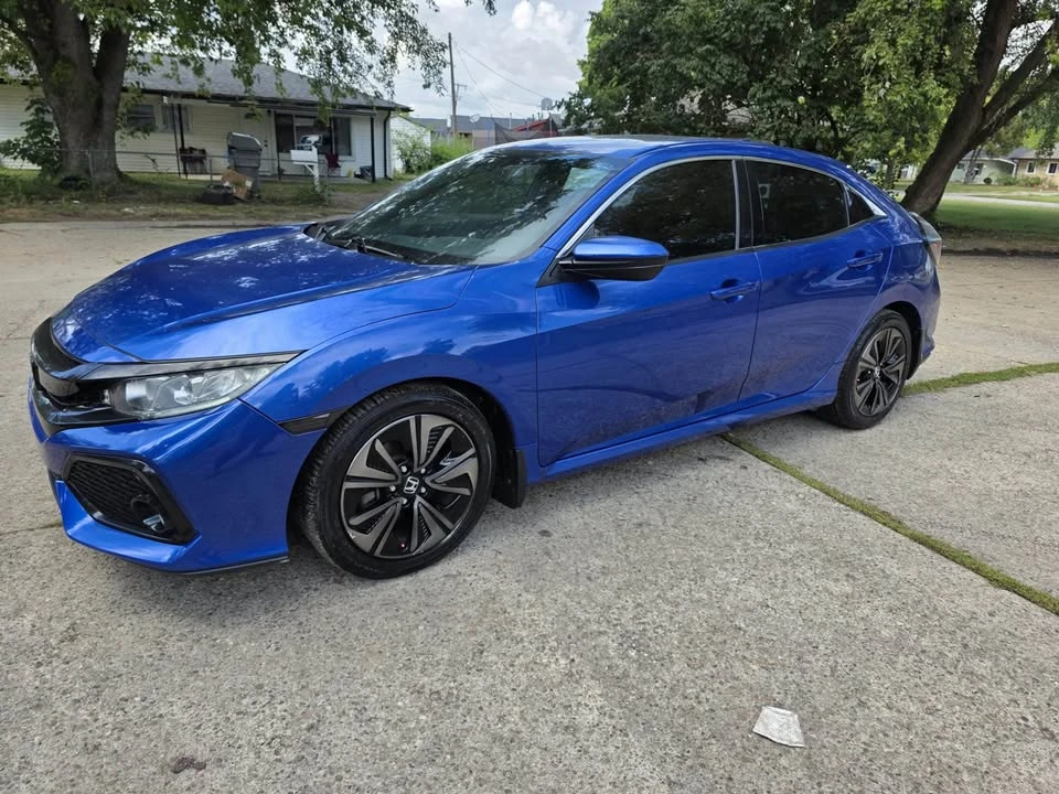 2018 Honda Civic 10th Gen - Image 7 of 16