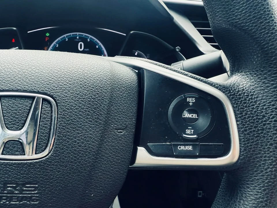 2018 Honda Civic 10th Gen - Image 19 of 20