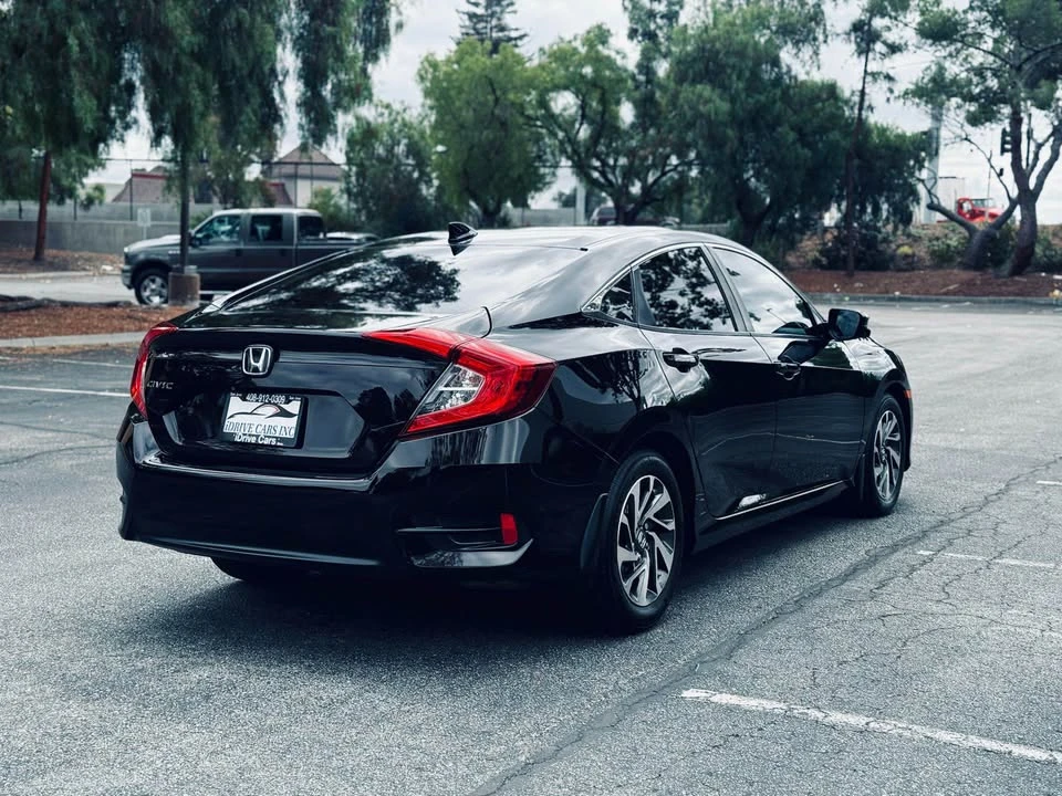 2018 Honda Civic 10th Gen - Image 5 of 20