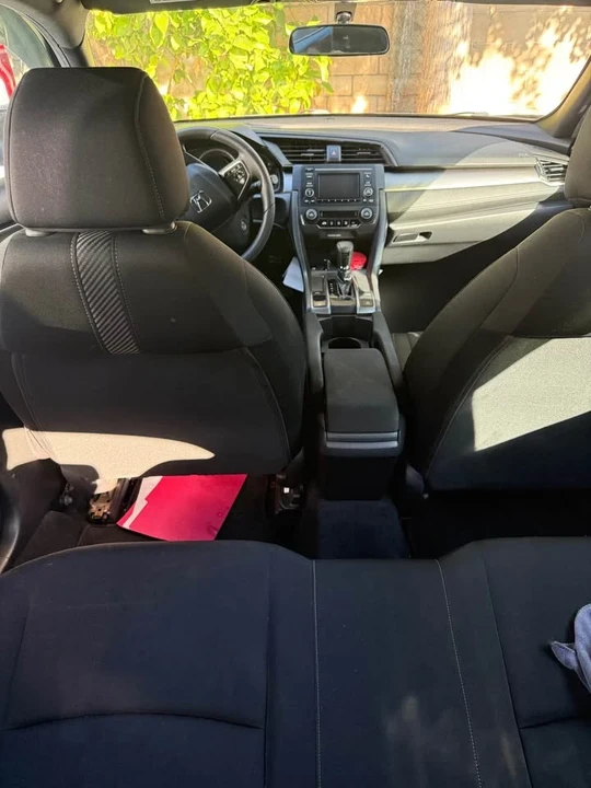 2018 Honda Civic 10th Gen - Image 4 of 8