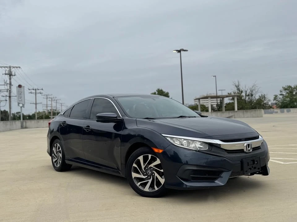 2018 Honda Civic 10th Gen - Image 5 of 12