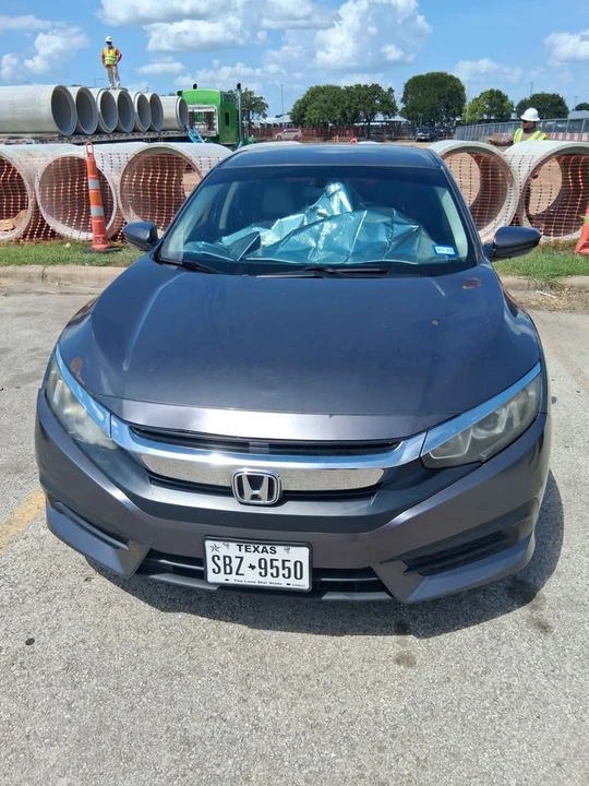 2018 Honda Civic 10th Gen - Image 2 of 2