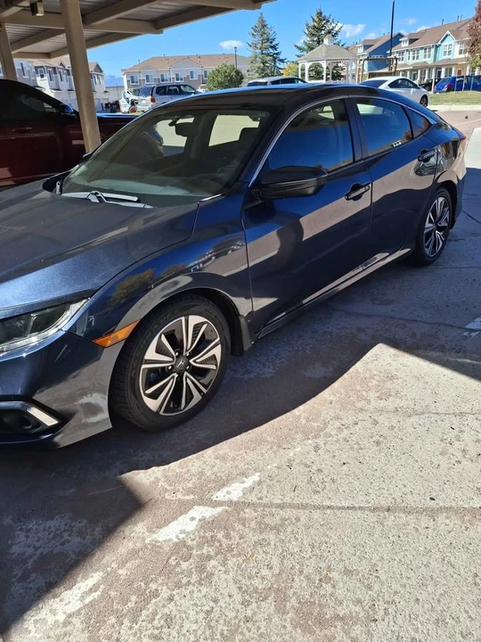 2018 Honda Civic 10th Gen - Image 4 of 10