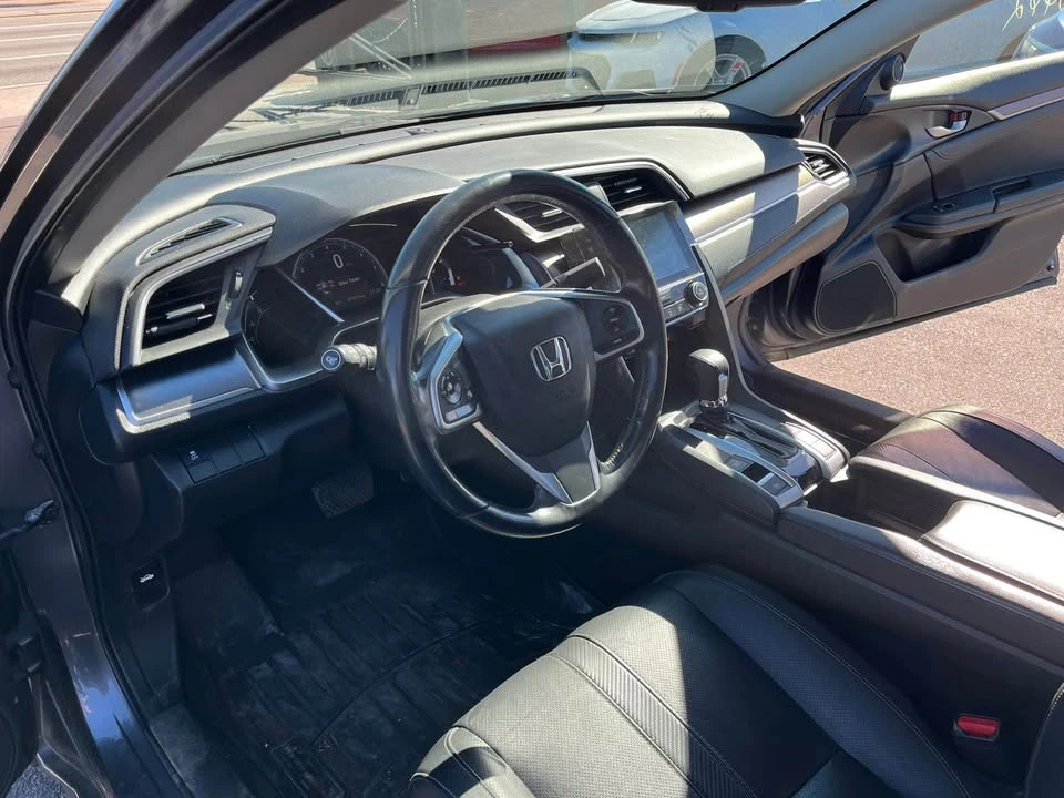 2018 Honda Civic 10th Gen - Image 8 of 12