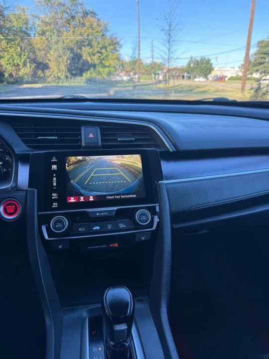 2018 Honda Civic 10th Gen - Image 14 of 15