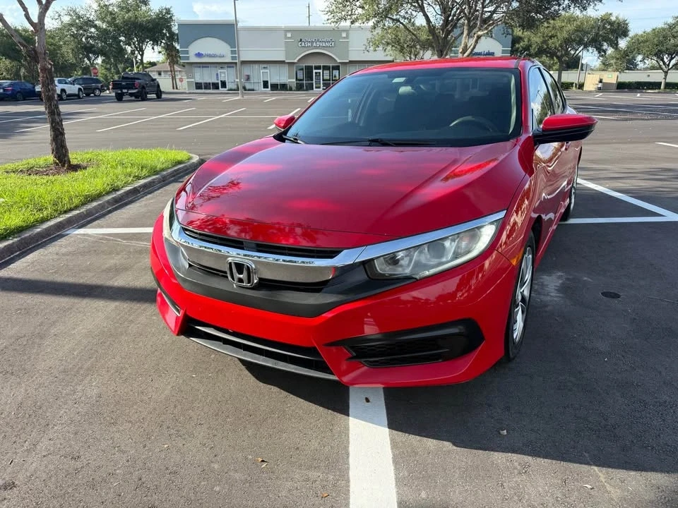 2018 Honda Civic 10th Gen - Image 5 of 14