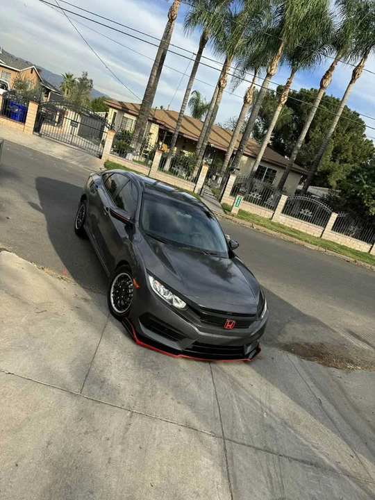 2018 Honda Civic 10th Gen - Image 15 of 15