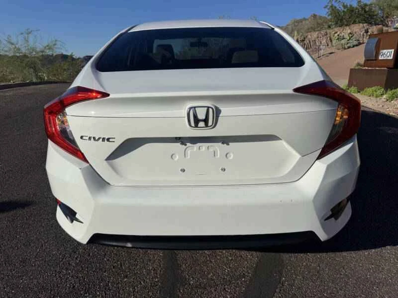 2018 Honda Civic 10th Gen - Image 4 of 16