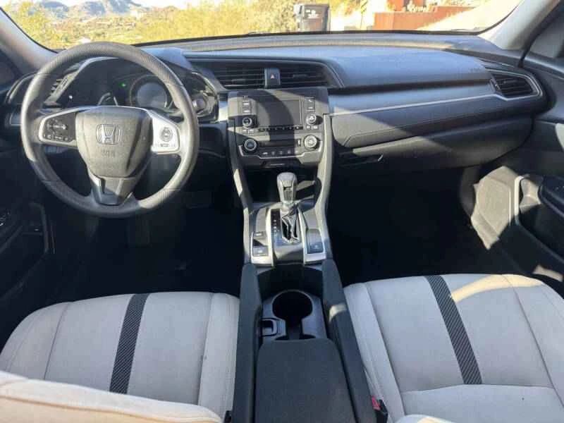 2018 Honda Civic 10th Gen - Image 8 of 16