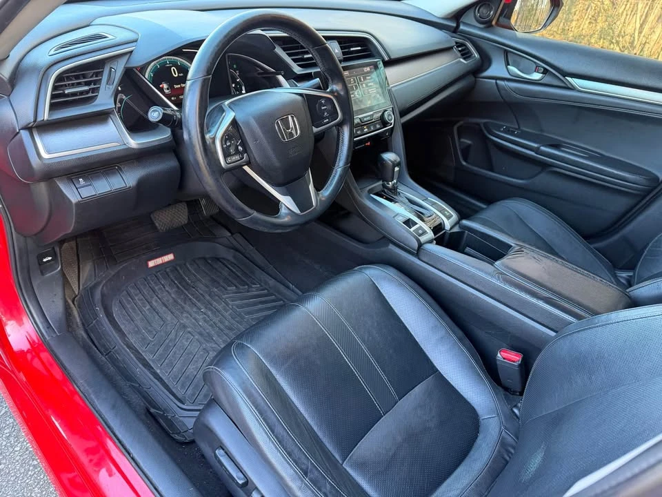 2018 Honda Civic 10th Gen - Image 19 of 19