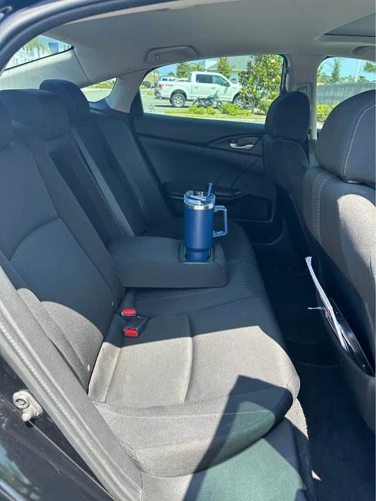 2018 Honda Civic 10th Gen - Image 2 of 10