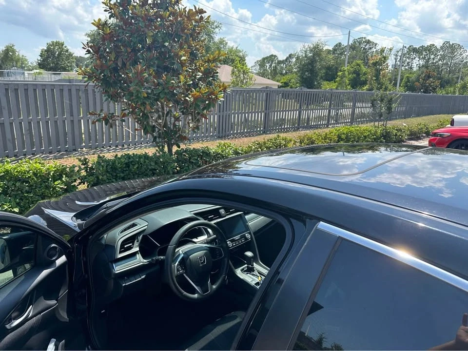 2018 Honda Civic 10th Gen - Image 3 of 10