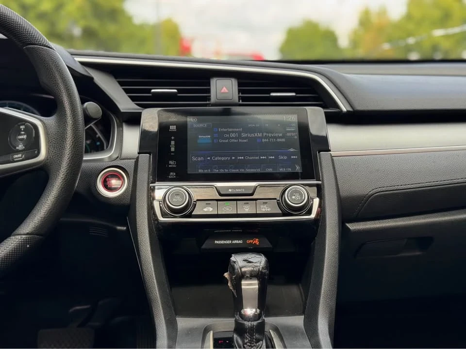 2018 Honda Civic 10th Gen - Image 13 of 20