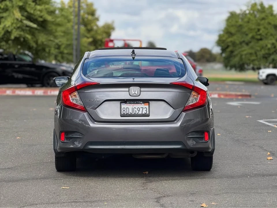 2018 Honda Civic 10th Gen - Image 5 of 20